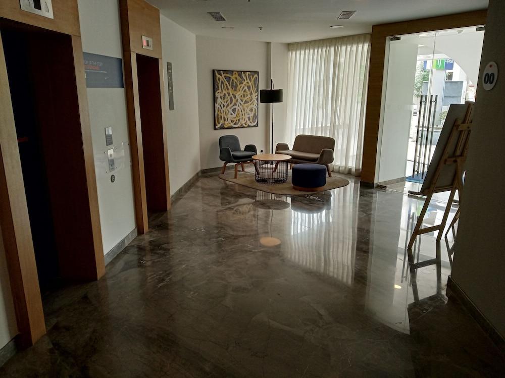 Holiday Inn Express Pune Pimpri By Ihg Pimpri-Chinchwad Exterior foto