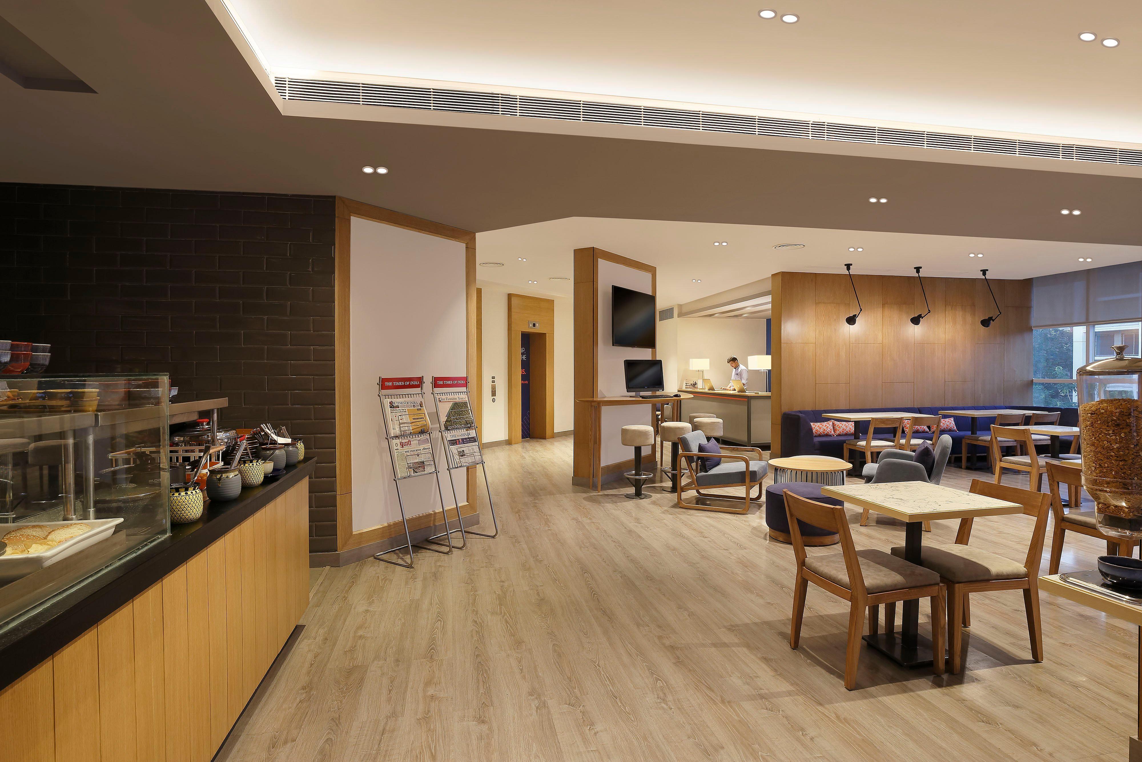 Holiday Inn Express Pune Pimpri By Ihg Pimpri-Chinchwad Exterior foto