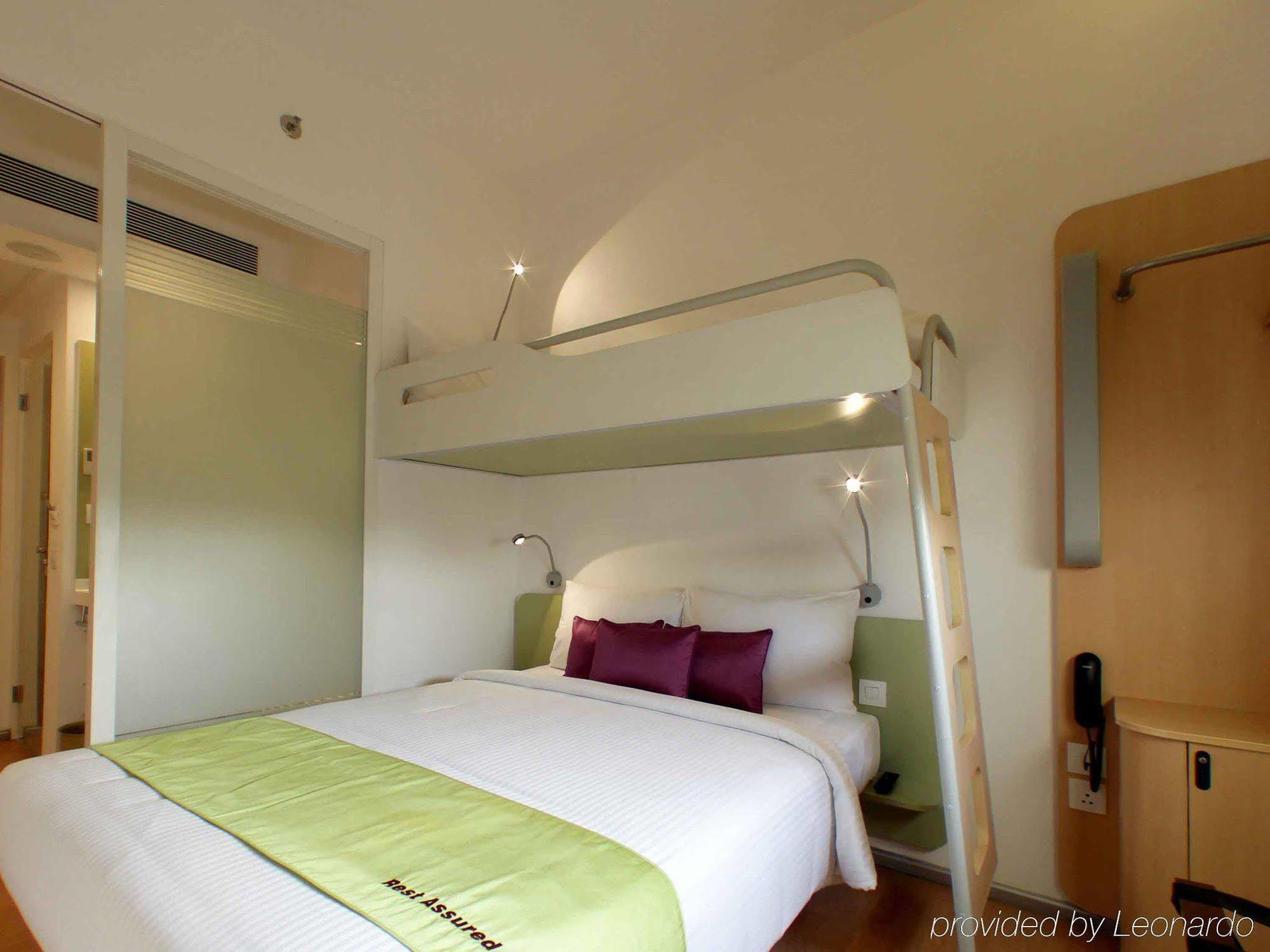 Holiday Inn Express Pune Pimpri By Ihg Pimpri-Chinchwad Exterior foto