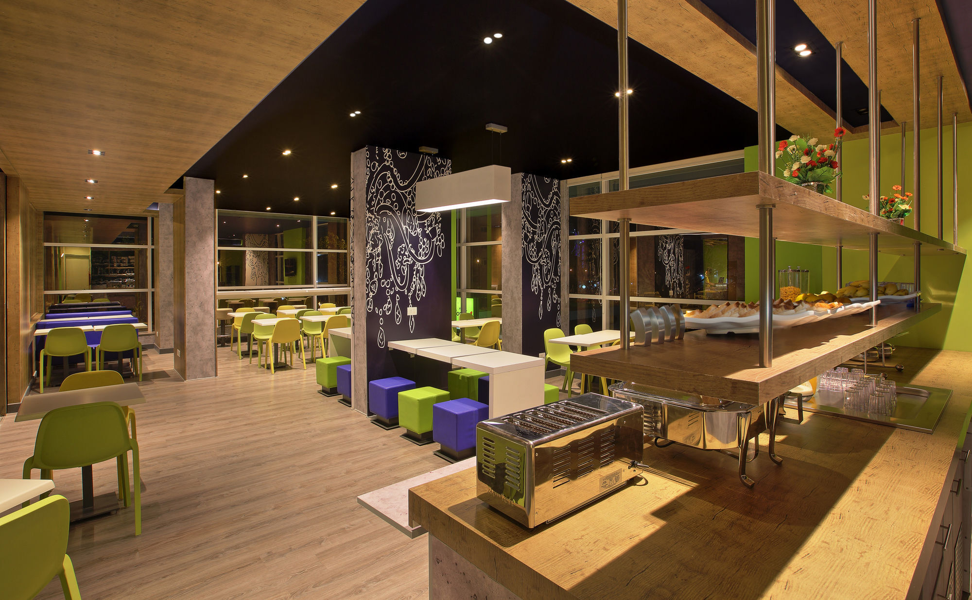 Holiday Inn Express Pune Pimpri By Ihg Pimpri-Chinchwad Exterior foto
